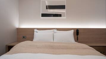 Play suite | Premium bedding, free WiFi, bed sheets