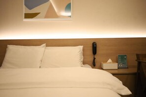 Nintendo Suite | Peralatan tempat tidur premium, Wi-fi percuma, cadar katil 