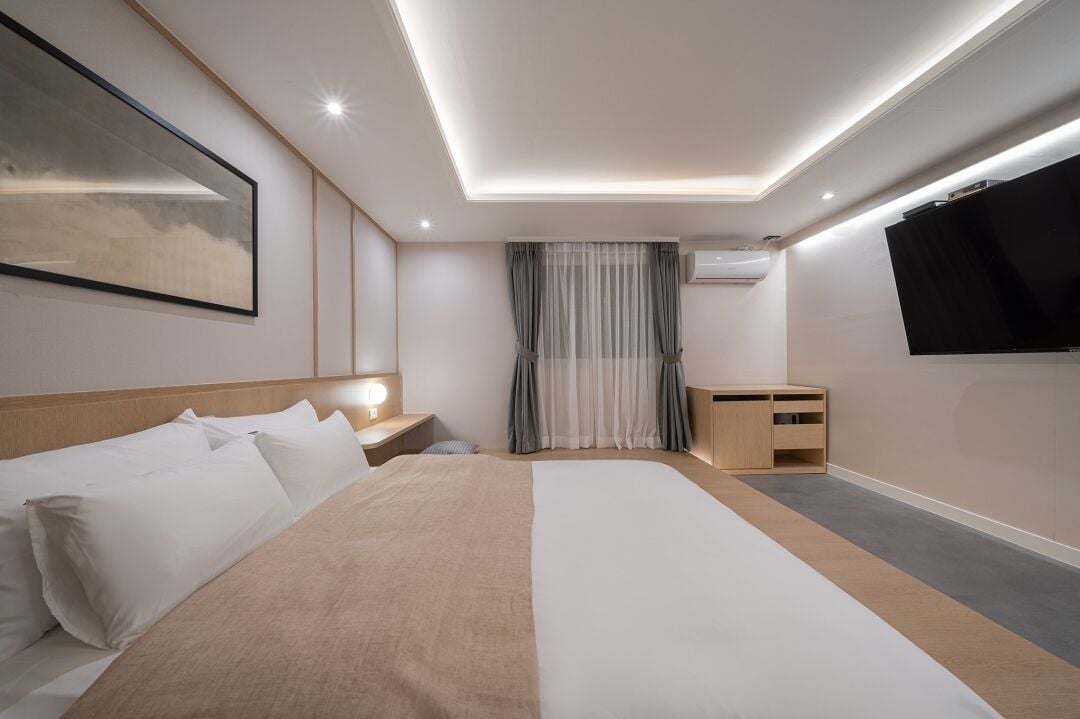 Meditation Suite | 고급 침구, 무료 WiFi, 침대 시트