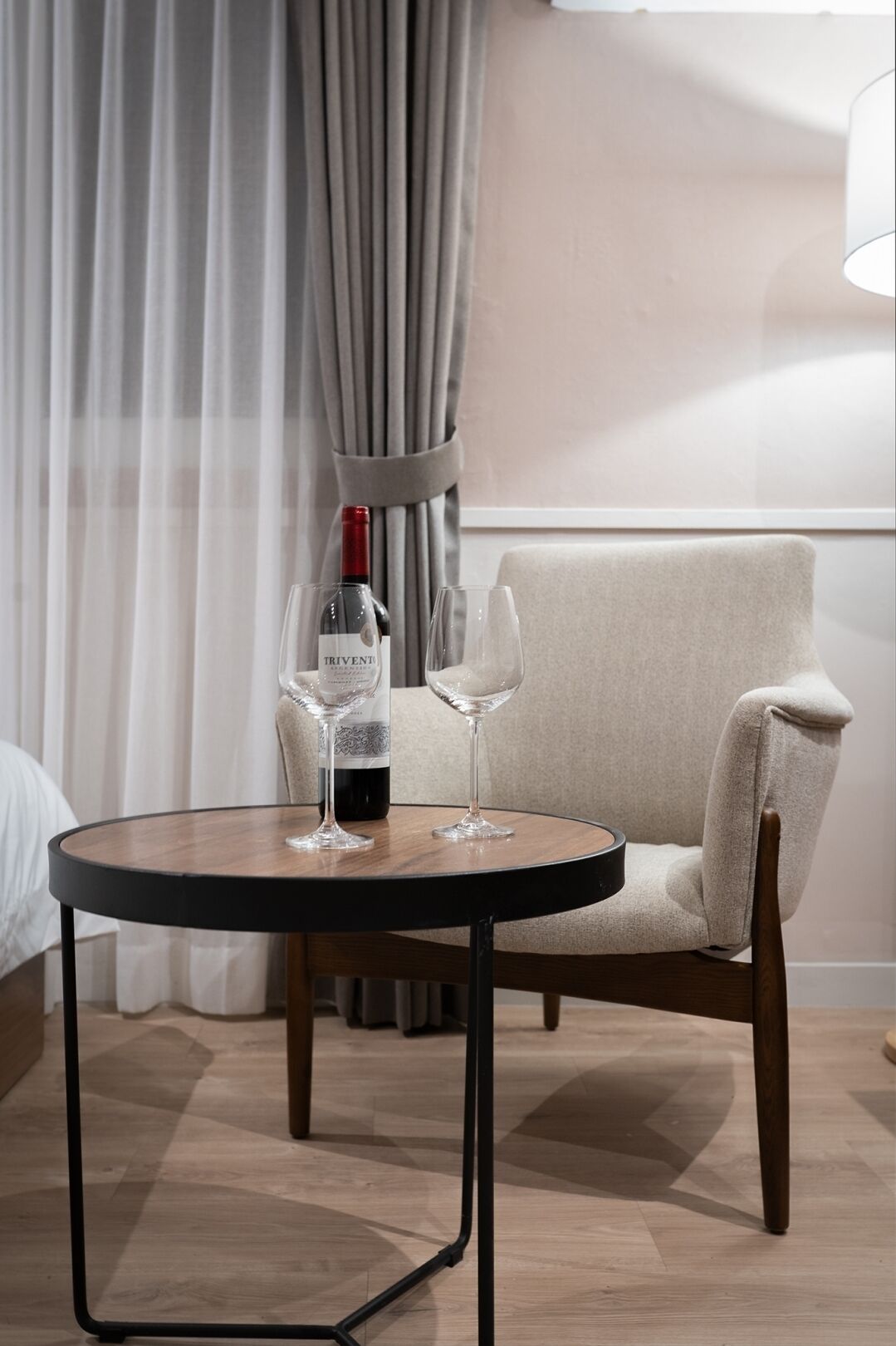 Twin Suite | 高档床上用品、免费 WiFi、床单