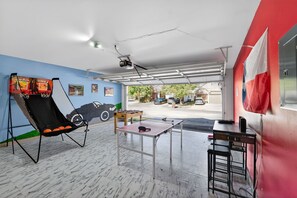 Games room - San Antonio Home w/ Game Room, Pet-Friendly, Yard! (San Antonio)