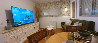 Charming apartment in Vigo with views of the valley (pet friendly)