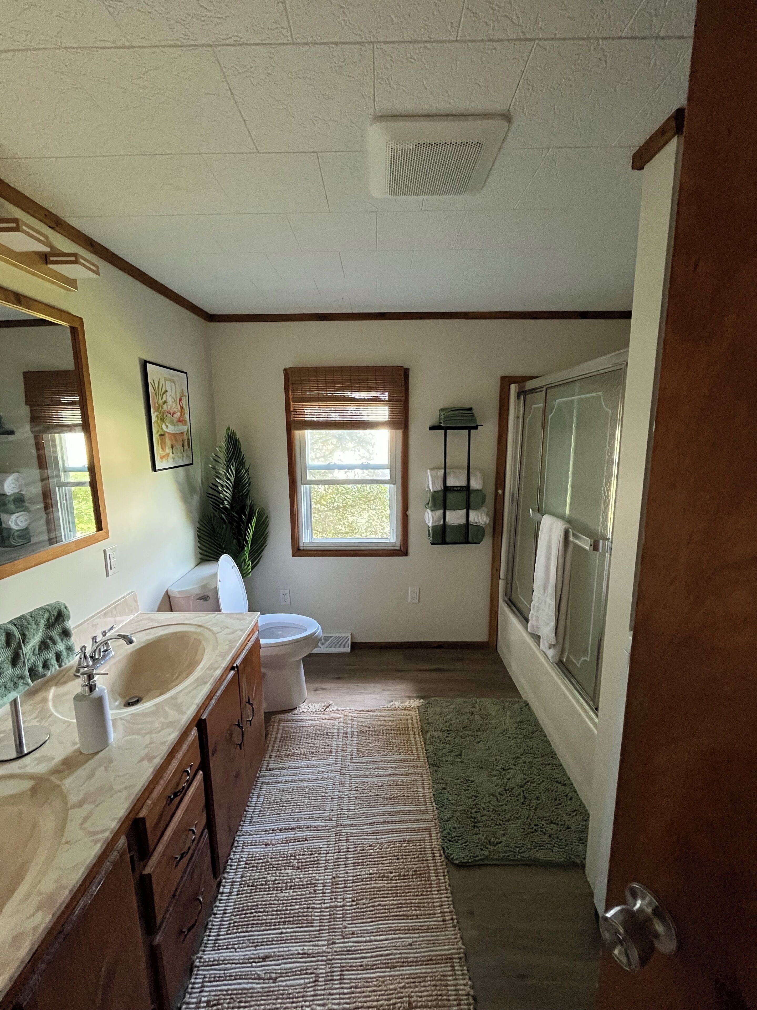 Towels, soap, toilet paper