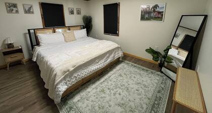 Welcome to the Butterscotch Bungalow!