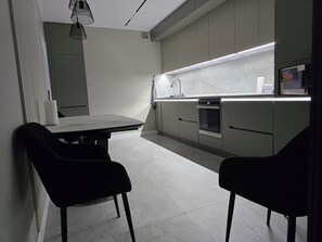 Private kitchen - New and modern Apartment near Ciocana Pedestrian Alley (Chișinău)