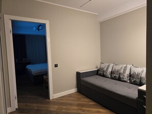 1 bedroom, iron/ironing board, WiFi, bed sheets - New and modern Apartment near Ciocana Pedestrian Alley (Chișinău)