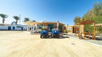 3 piscine all'aperto