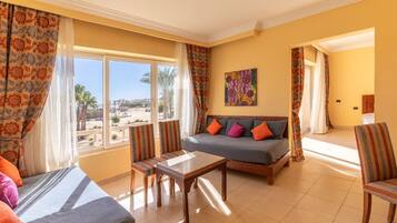 superior family room