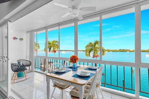 Beautiful Apartment on the Beautiful Sombrero Beach