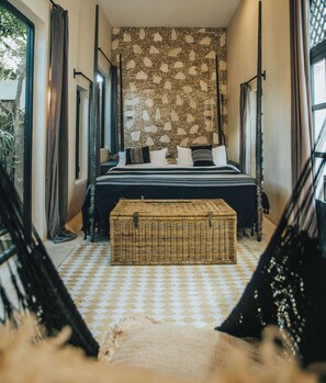 8 bedrooms, iron/ironing board, WiFi, bed sheets - Villa 8 Bdrs Yum Kaax Rooftop Chef & Concierge (Tulum)
