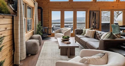NEW! Hot-Tub, Sauna, Game Rm, Firepit, Wineries, Mins to Bristol MTN Ski Resort.