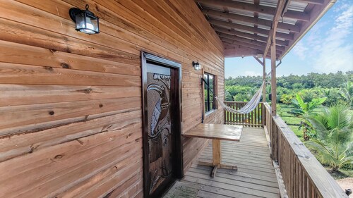 2-Bedroom Modern Farmhouse Escape on a Private 1-Acre Fruit Farm, Belmopan