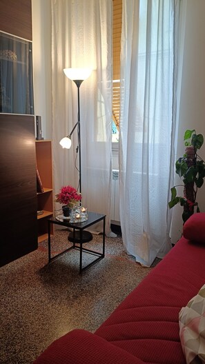 Smart TV, DVD player