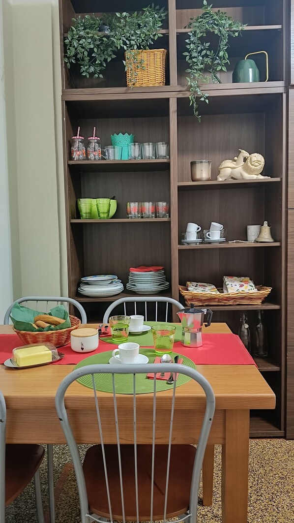 Dining - Centurion's House (Genova)