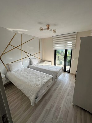 Bureau, fer et planche à repasser, Wi-Fi gratuit