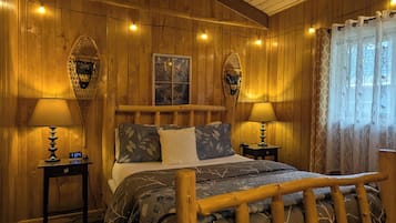 2 bedrooms, desk, iron/ironing board, free WiFi