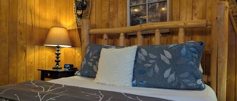 Bügeleisen/Bügelbrett, kostenloses WLAN, Bettwäsche