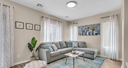 New 4bdr scenic view w/ BBQ