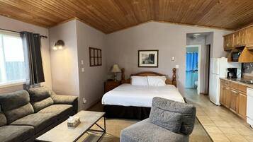 2 soveværelser, skrivebord, gratis Wi-Fi, sengetøj