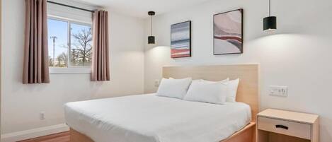 2 chambres, bureau, Wi-Fi gratuit, draps fournis
