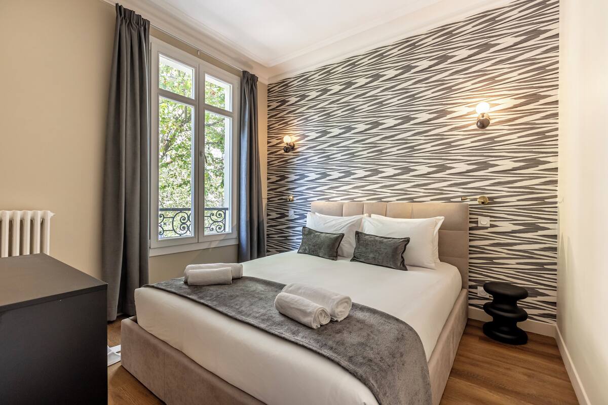 Apartament familiar | Llençols de cotó egipci i roba de llit d'alta qualitat 