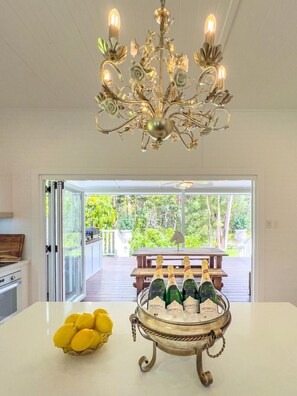 Dining - Tallebudgera Valley Escape (Tallebudgera Valley)