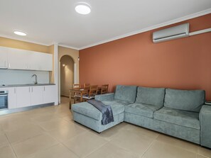 TV - Marina Palace Atlantic View (Adeje)