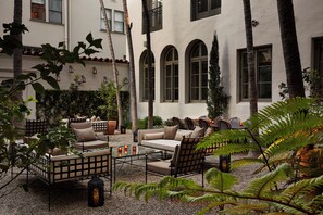 Terrace/patio - Villa Carlotta (Los Angeles)