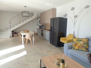 Interior - Holiday home right by the sea (Lukovo Šugarje)