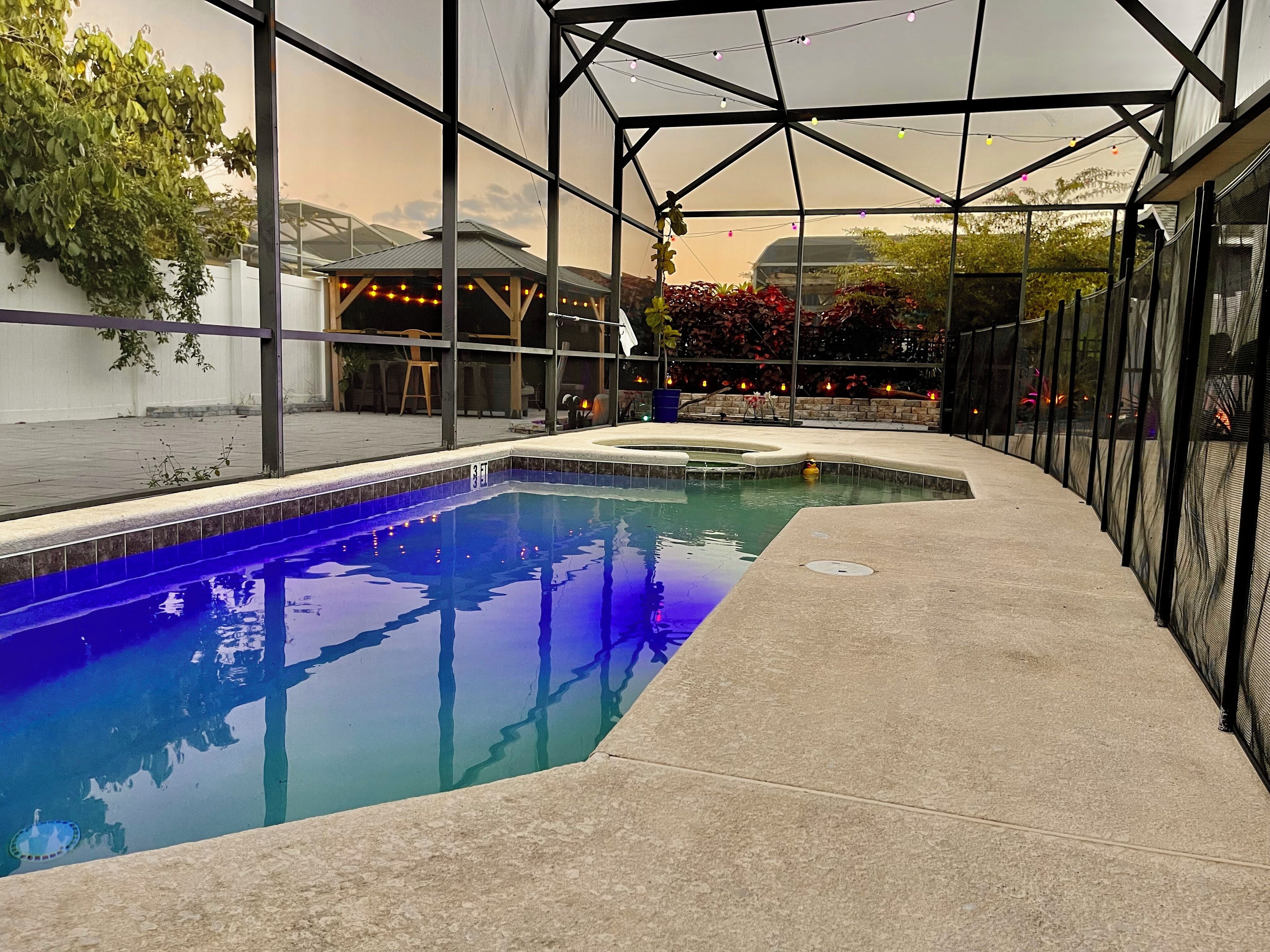 Piscine extérieure, piscine chauffée