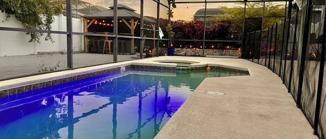 Piscine extérieure, piscine chauffée