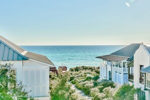 Exterior - June rate savings - Rosemary Beach Cottage, Fabulous Gulf Views, next to beach and on Boardwalk F (Rosemary Beach)