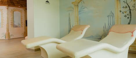 Mobile Home | Spa treatment