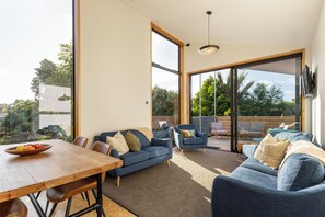 Living area - Trails End (Punakaiki)