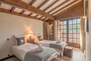 Iron/ironing board, WiFi, bed sheets - Demi-chalet Le pré du loup -  Welkeys (Megève)