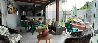 Mansion across the beach from Pinheira - Praia de Baixo