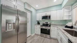 Fridge, microwave, oven, stovetop - Relax & Recharge - Private Pool Oasis Near Beach & St. Armands Circle, Pet Friendly (Sarasota)