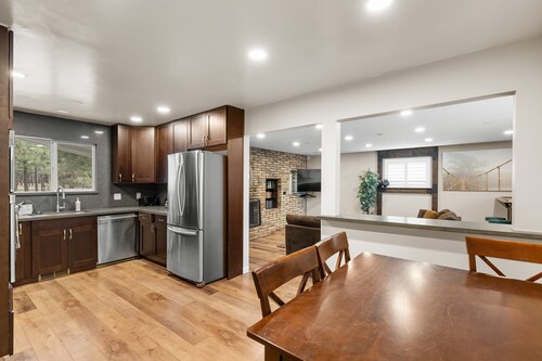 Mountain Retreat Near Downtown Flagstaff