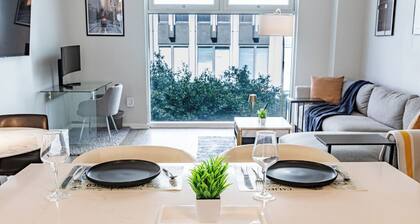 DTLA Luxe 1BR Smart Home - Gym, Work & Fast WiFi