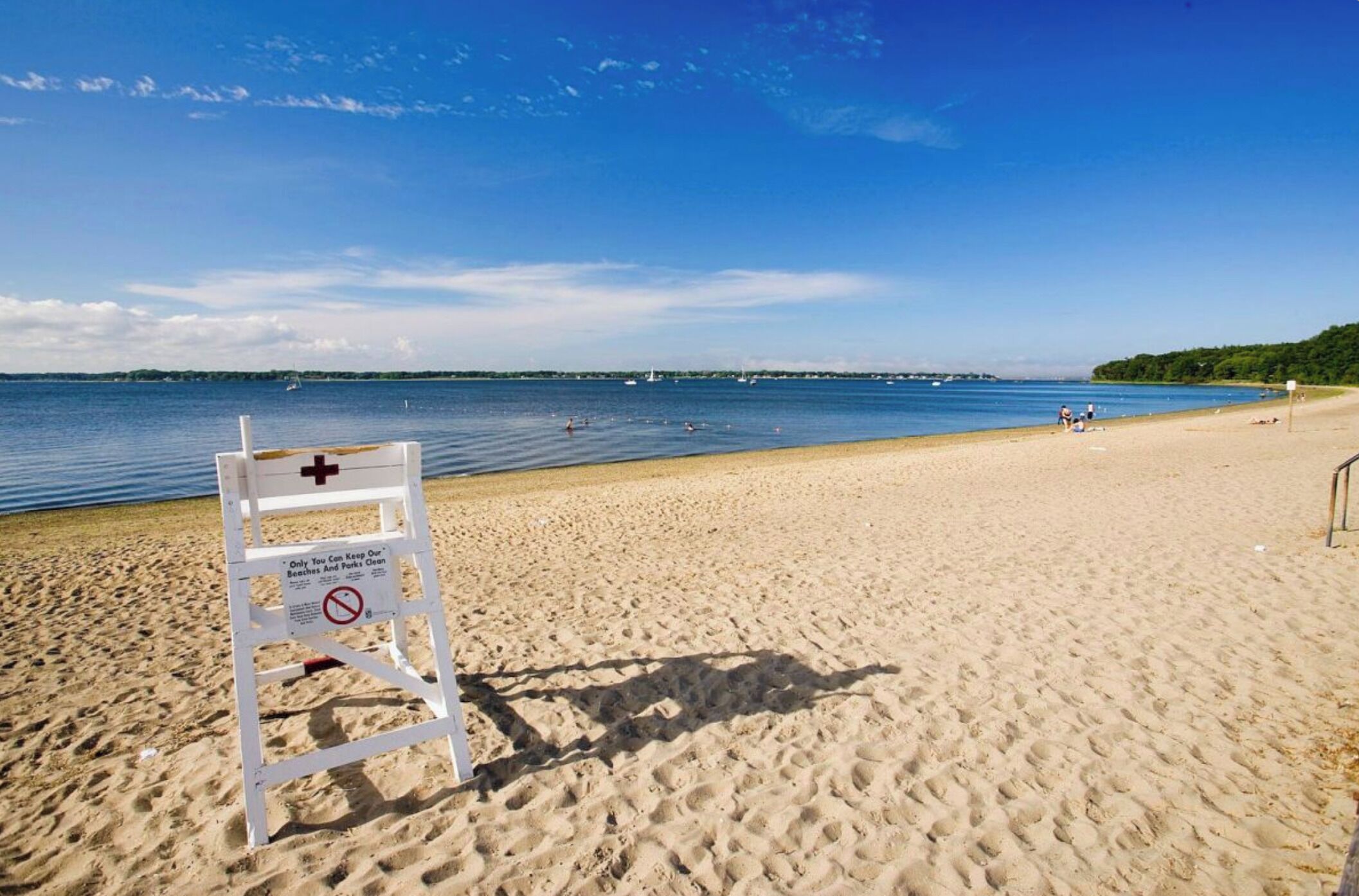 Chaise longue, serviettes de plage
