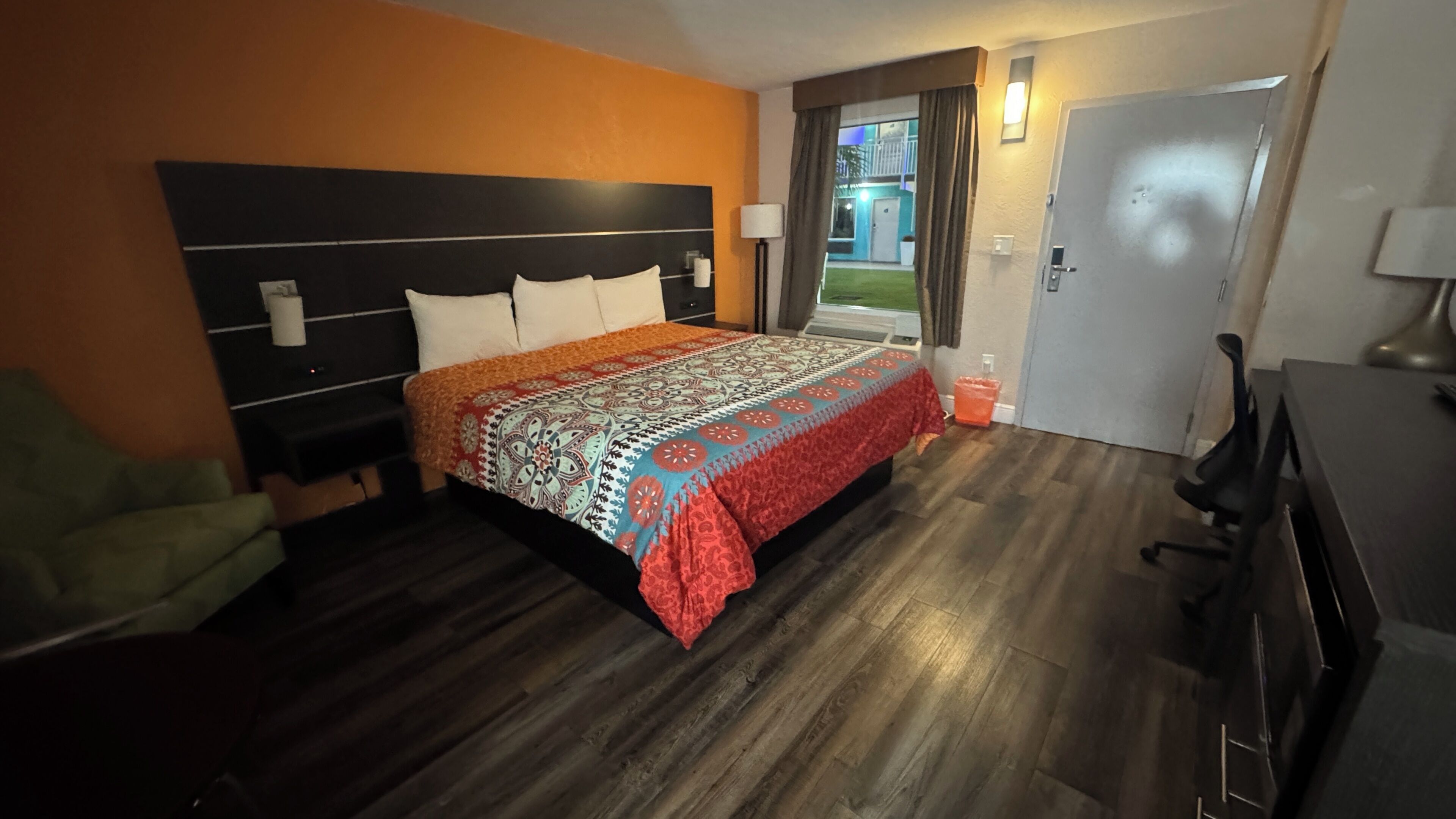 Kamar Single | Wi-Fi gratis