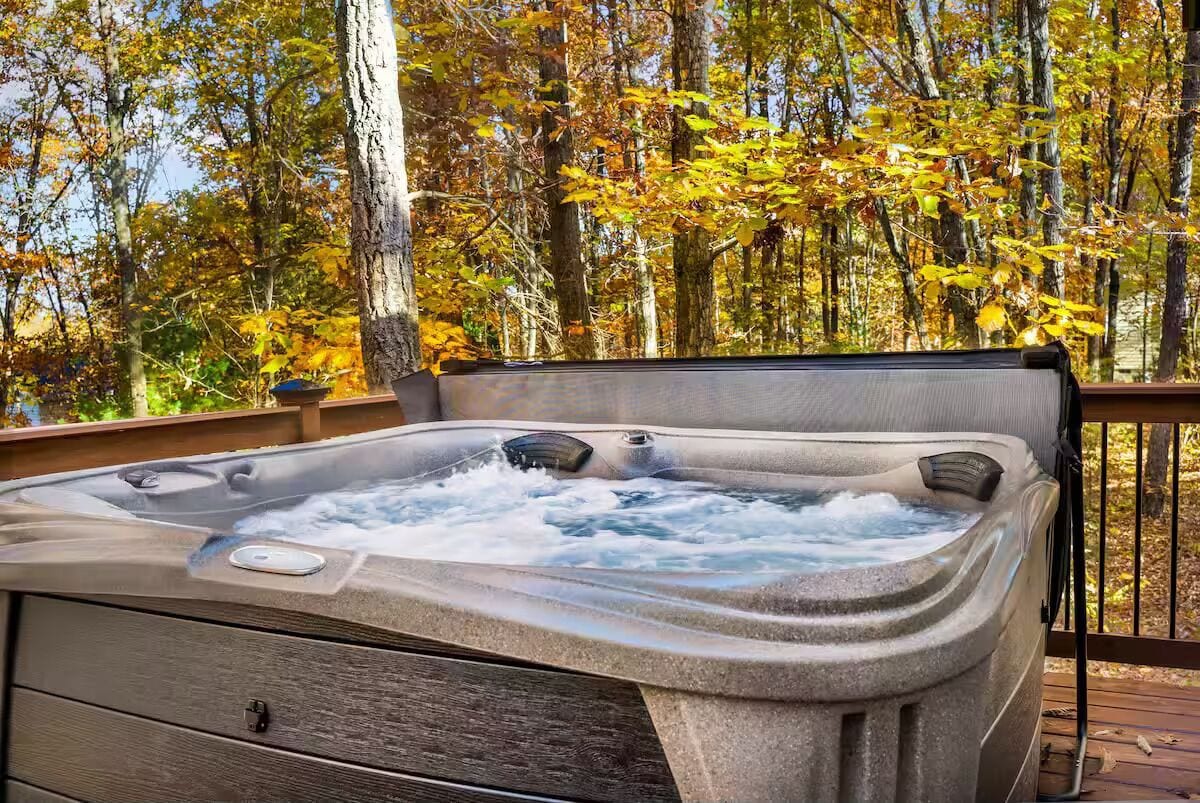 Bain à remous extérieur