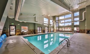 Indoor pool, a heated pool - Adorable 2-bedroom condo in tranquil Winter Park Colorado. (Winter Park)
