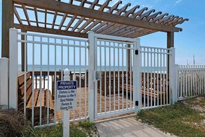 Property grounds - Steps to the Beach Pool  Courts  Family Fun (Destin)