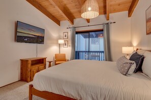 Bügeleisen/Bügelbrett, Reisekinderbett, WLAN, Bettwäsche