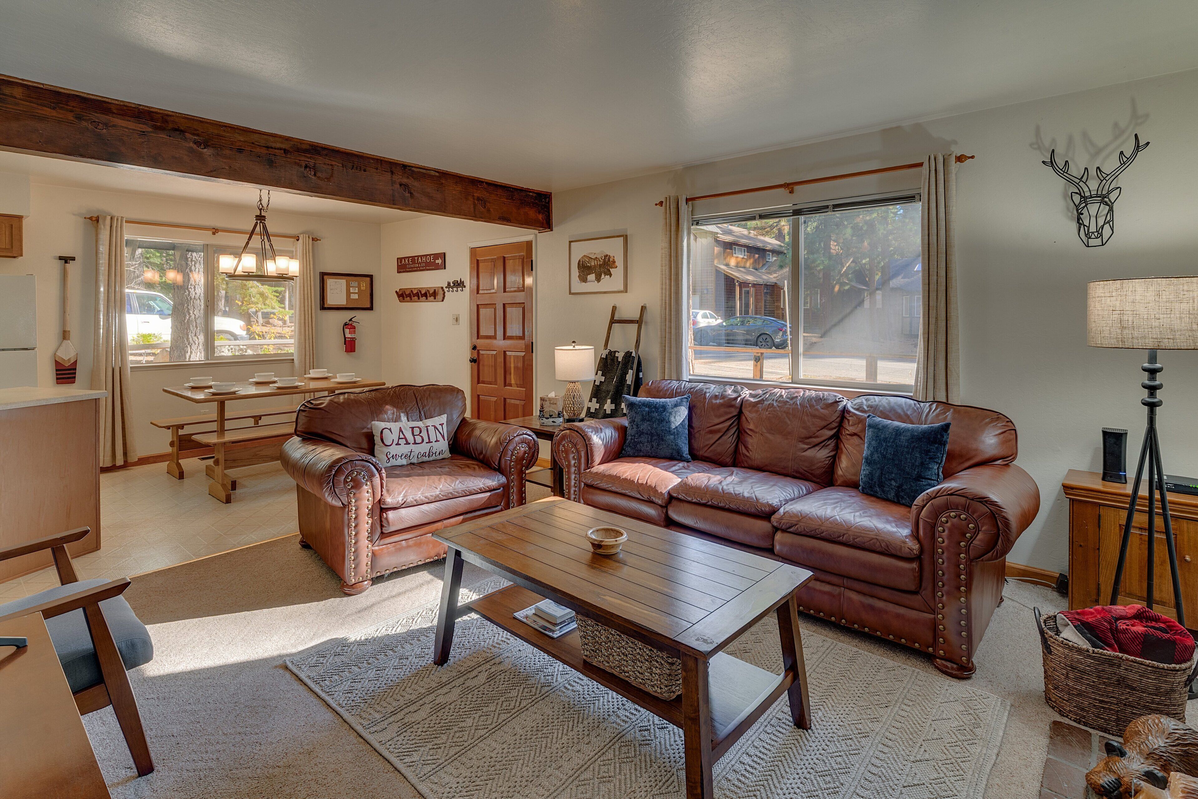 Smart-TV, peis og stereoanlegg