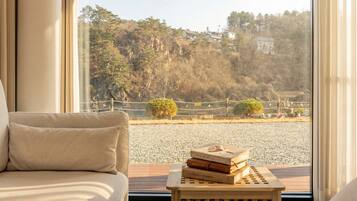 Basic Room, 1 Bedroom (Room 2 – Private Suite with Jacuzzi) | 1 bedroom, free WiFi