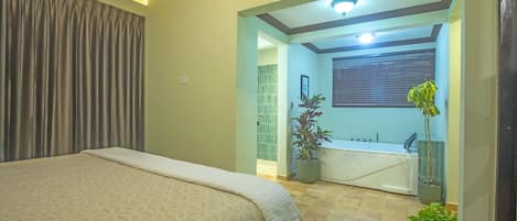 1 bedroom, in-room safe, travel cot, free WiFi