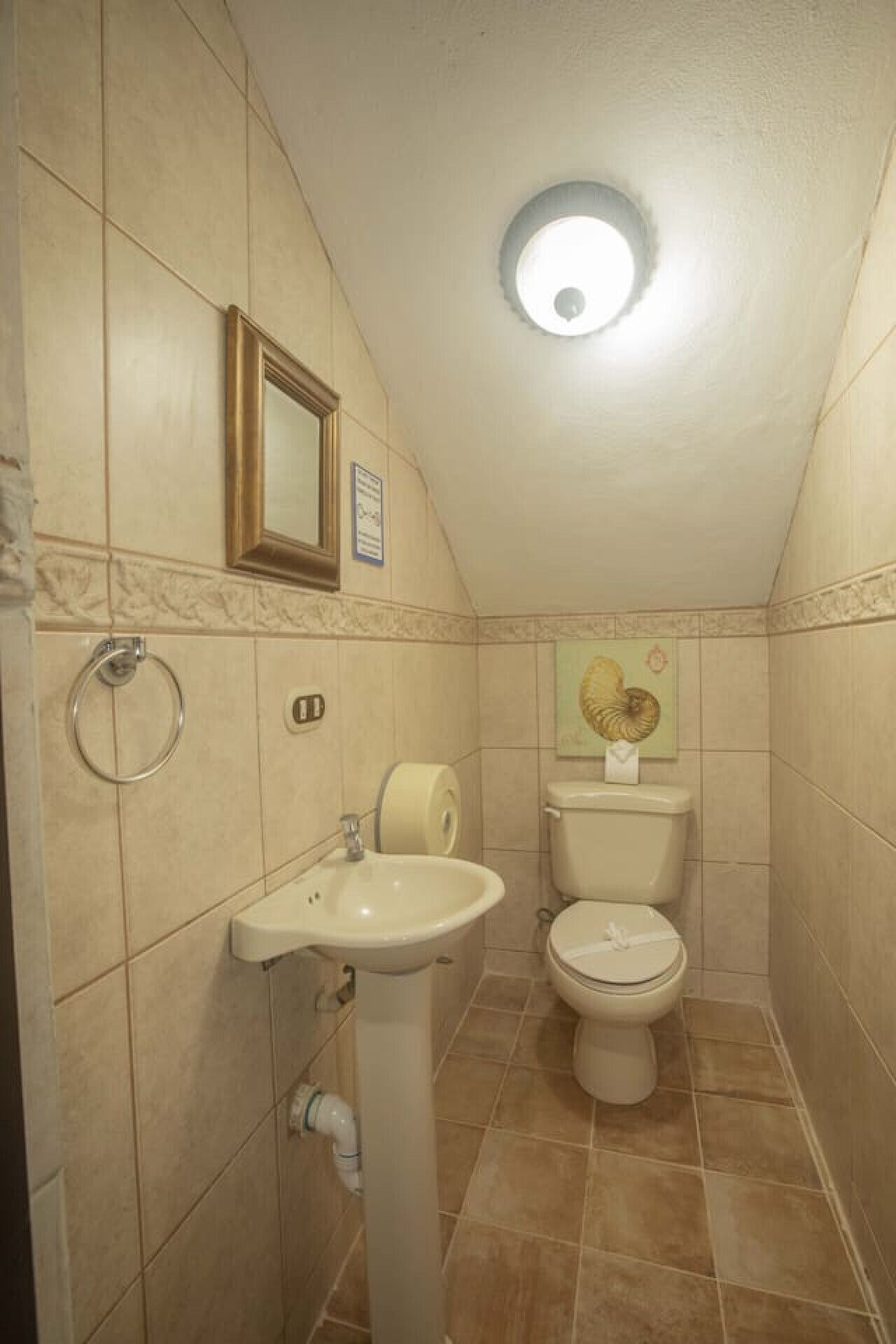 Shower, jetted bath, towels, soap