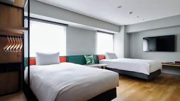 Superior Twin Room, 1 Bedroom, Accessible, Non Smoking | Hypo-allergenic bedding, down comforters, in-room safe, blackout drapes